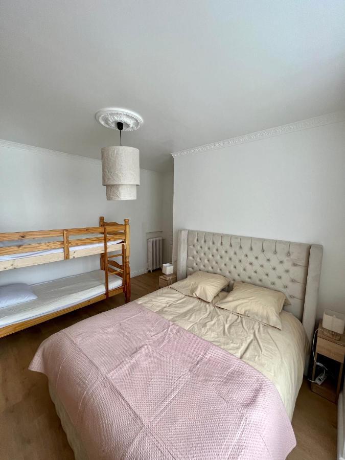 Appartement De Luxe Avec Fresque, Hyper Centre Et Parking Sure Fontainebleau Eksteriør billede