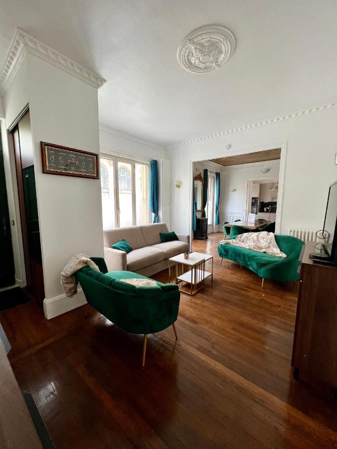 Appartement De Luxe Avec Fresque, Hyper Centre Et Parking Sure Fontainebleau Eksteriør billede