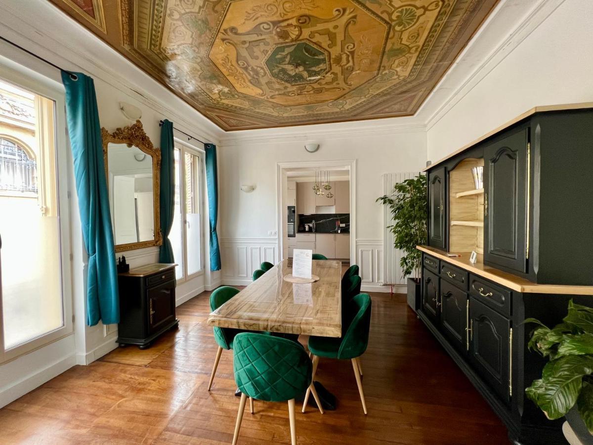 Appartement De Luxe Avec Fresque, Hyper Centre Et Parking Sure Fontainebleau Eksteriør billede